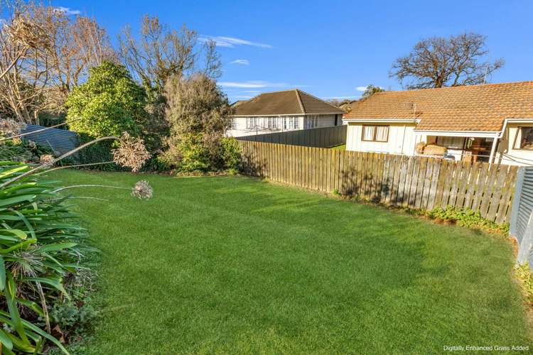 616 Featherston Street Roslyn_16