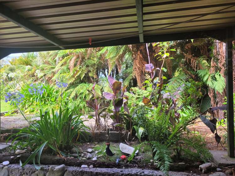 127 Brickfield Road Hokitika_6