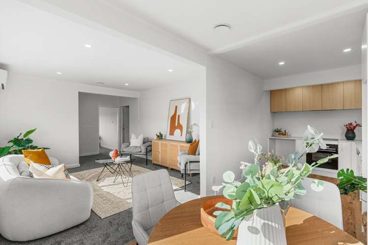 262 Breezes Road_3