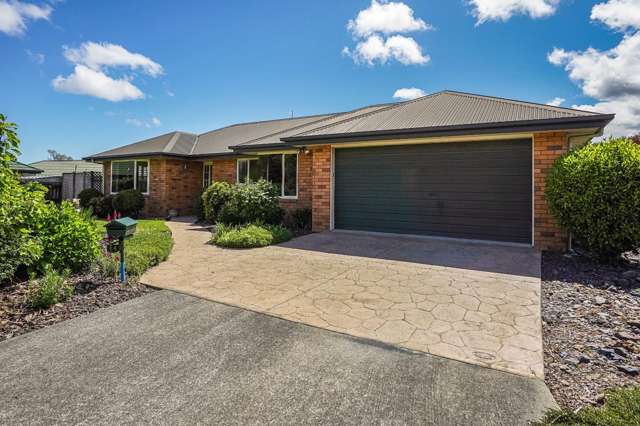 24 Arbor-Lea Avenue Richmond_1