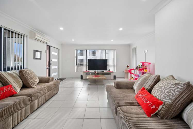125 Russell Road_4