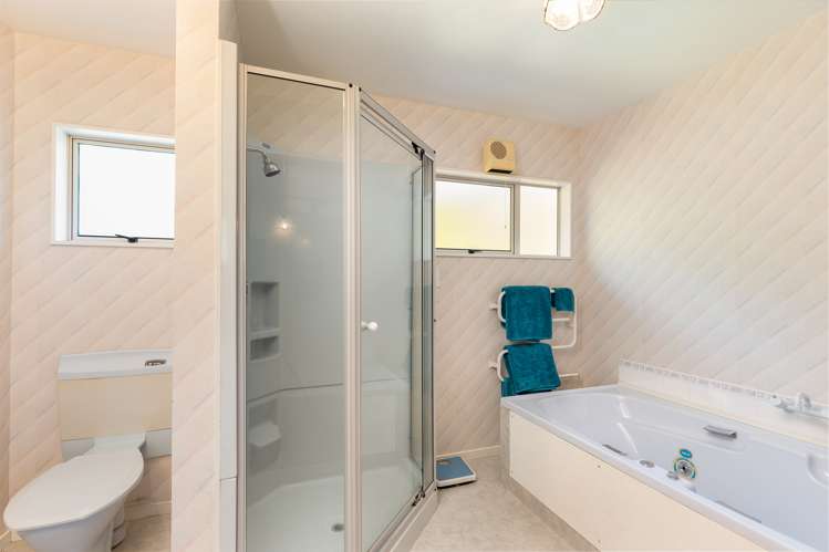 11 Barrington Place Richmond_11