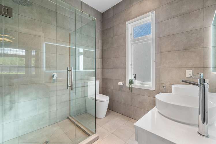 12 Woodley Avenue Remuera_16