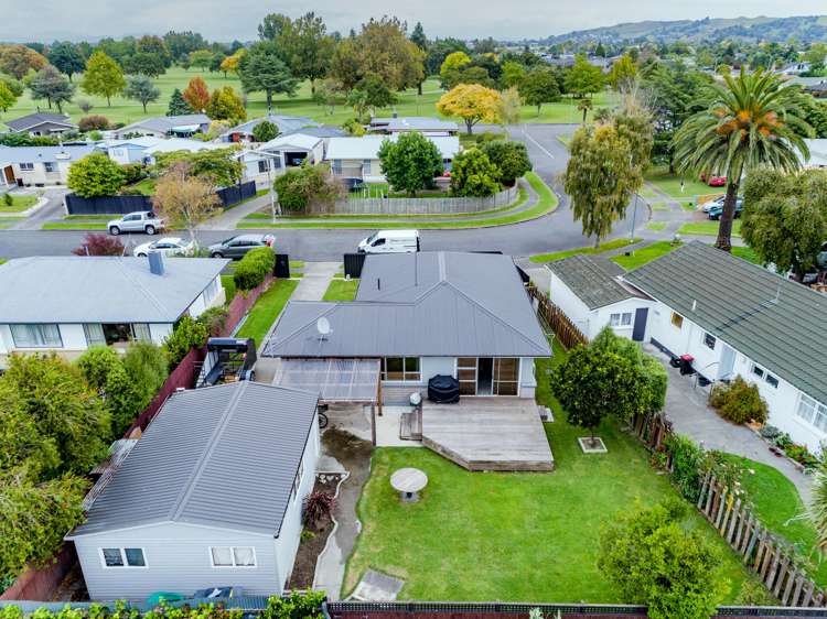 52 Robinson Crescent Tamatea_11