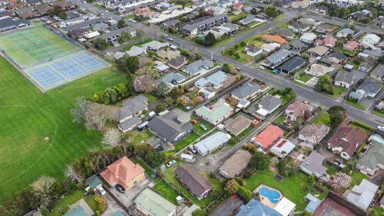 52 - 56 Enderley Avenue Enderley_9