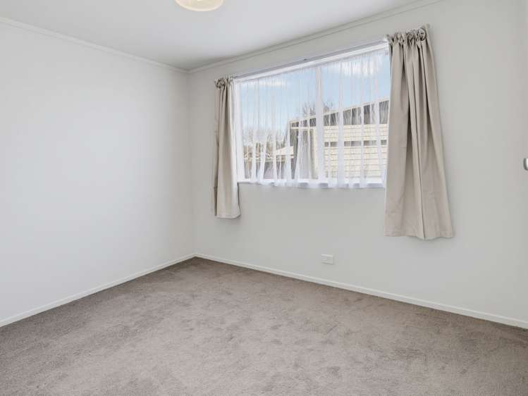 16 Kingwell Drive Springlands_11