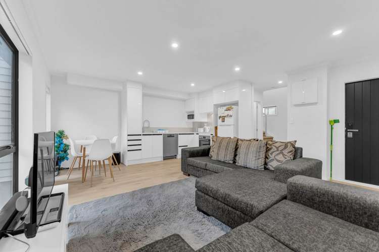 64F Coxhead Road Manurewa_8