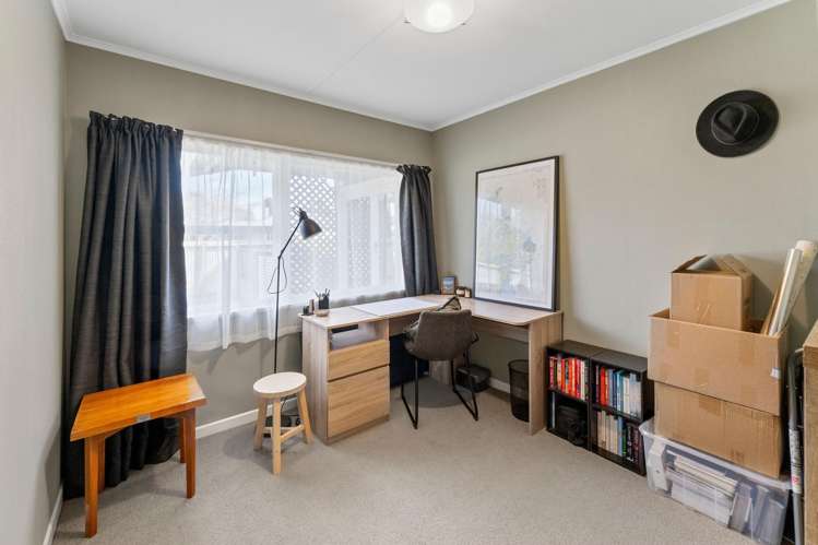 2 Martin Avenue Wakefield_11