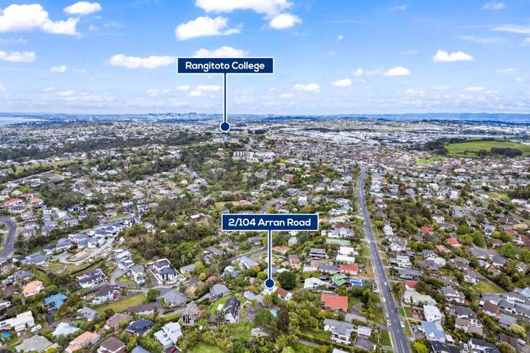 2/104 Arran Road Browns Bay_17