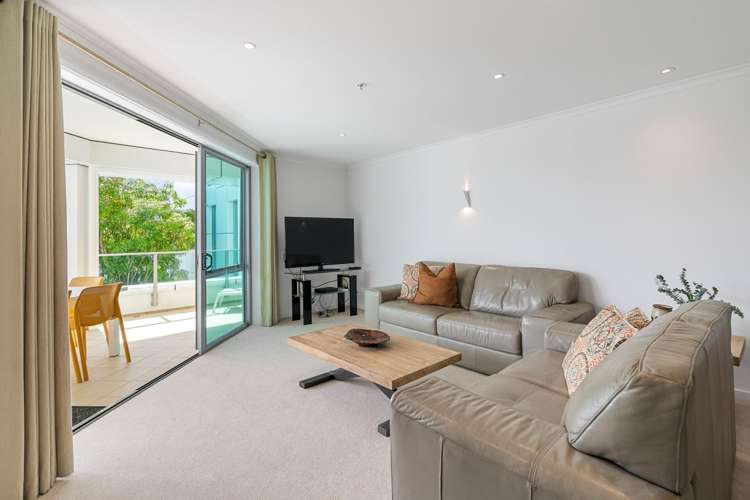 206/136 Marine Parade Mt Maunganui_3