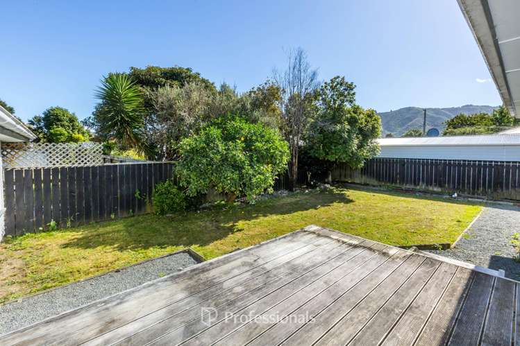 21 Totara Park Road Clouston Park_14