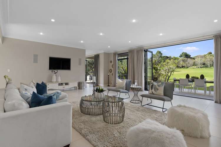 60 James Paige Lane Riverhead_6