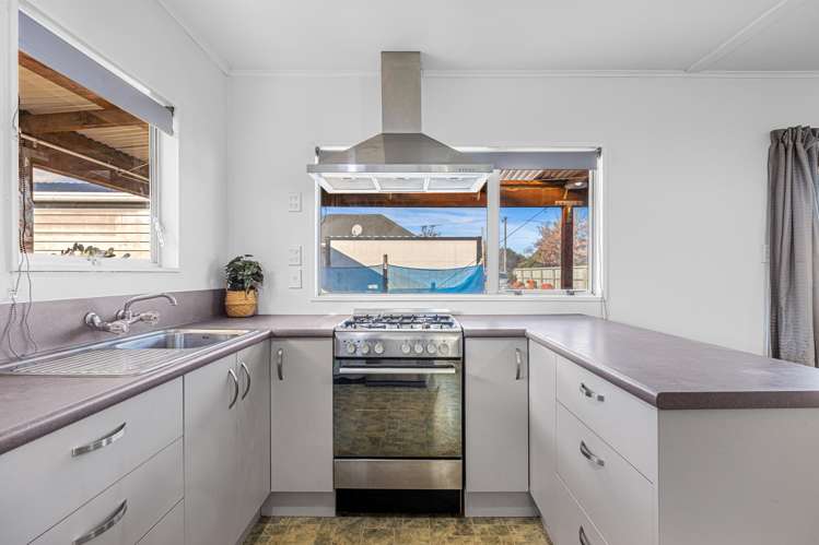 12A Railway Terrace Templeton_3
