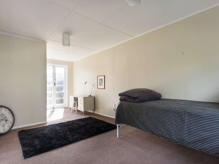 8 Birdwood Street Featherston_18