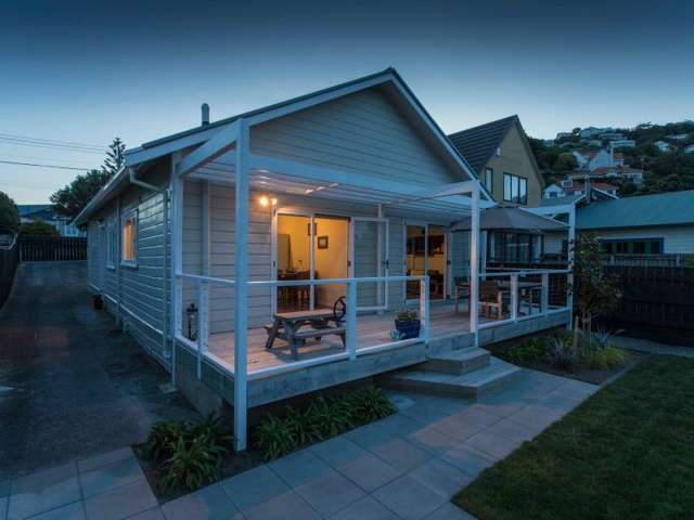 17 Endeavour Street Lyall Bay_1