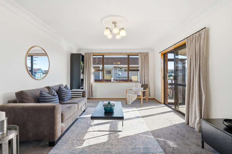 38A Eskvale Street_4