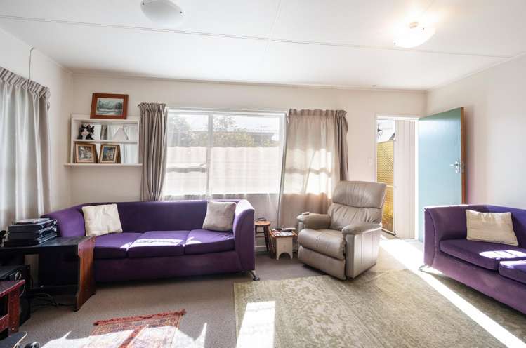A/2/4 Sadlier St Nelson_6