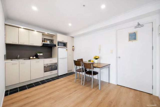 808/96 Symonds Street Grafton_3