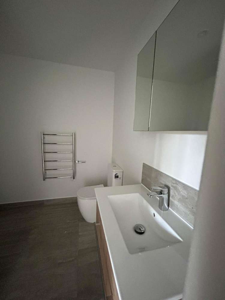 1/6 Treasure Lane Te Atatu South_12