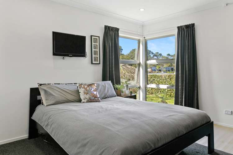 86 Hindmarsh Drive Rangatira Park_16