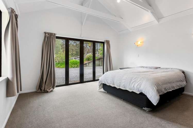 197 Forest Hill Road Waiatarua_26