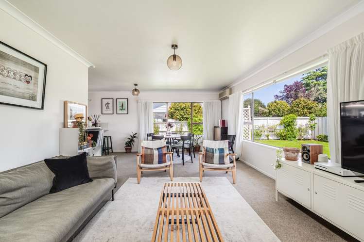 8 Conrad Place Leamington_6