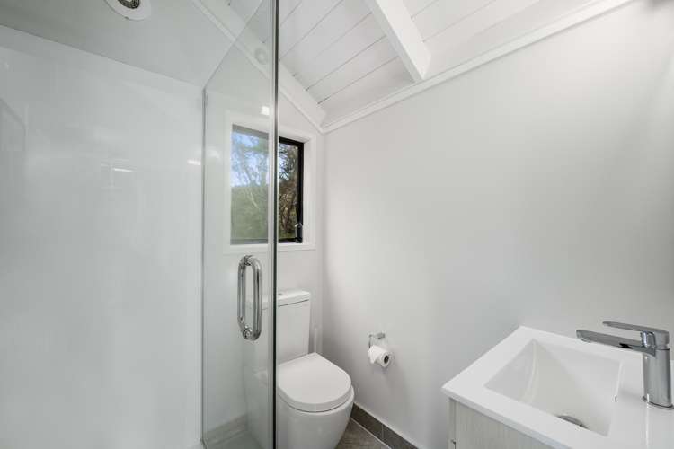 2 Menear Lane Hillcrest_23