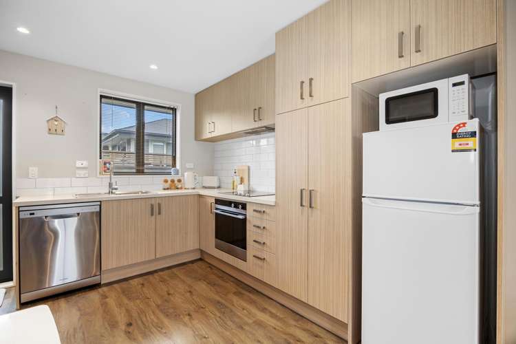 1/57 Geraldine Street Edgeware_2