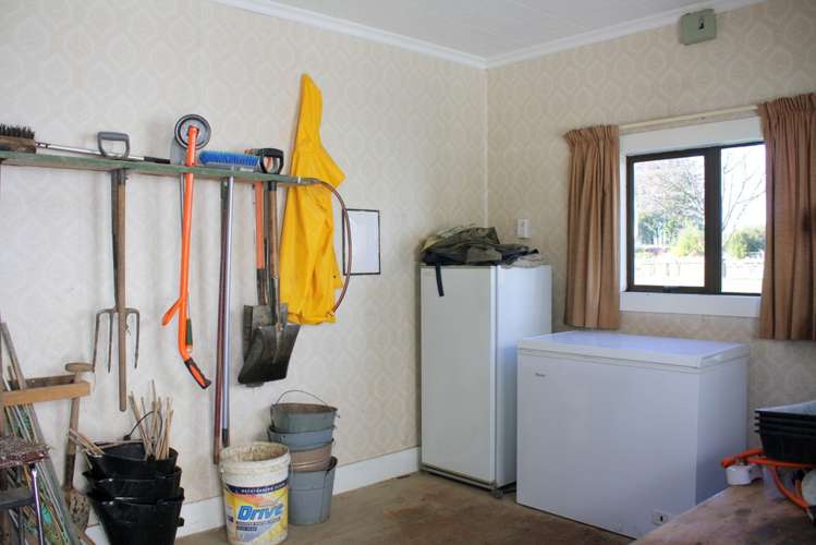 166 Birchwood Road Ohai_12