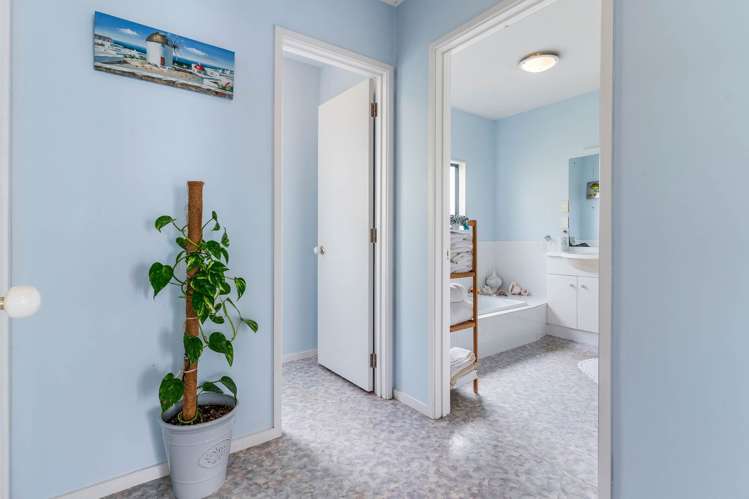 38A Totara Road Stanmore Bay_13