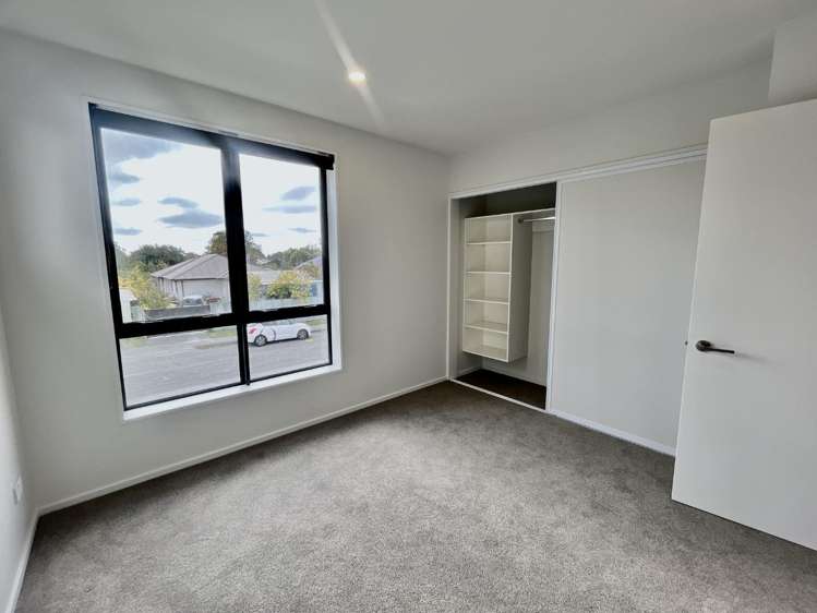 1/10 Surrey Street 1477_7