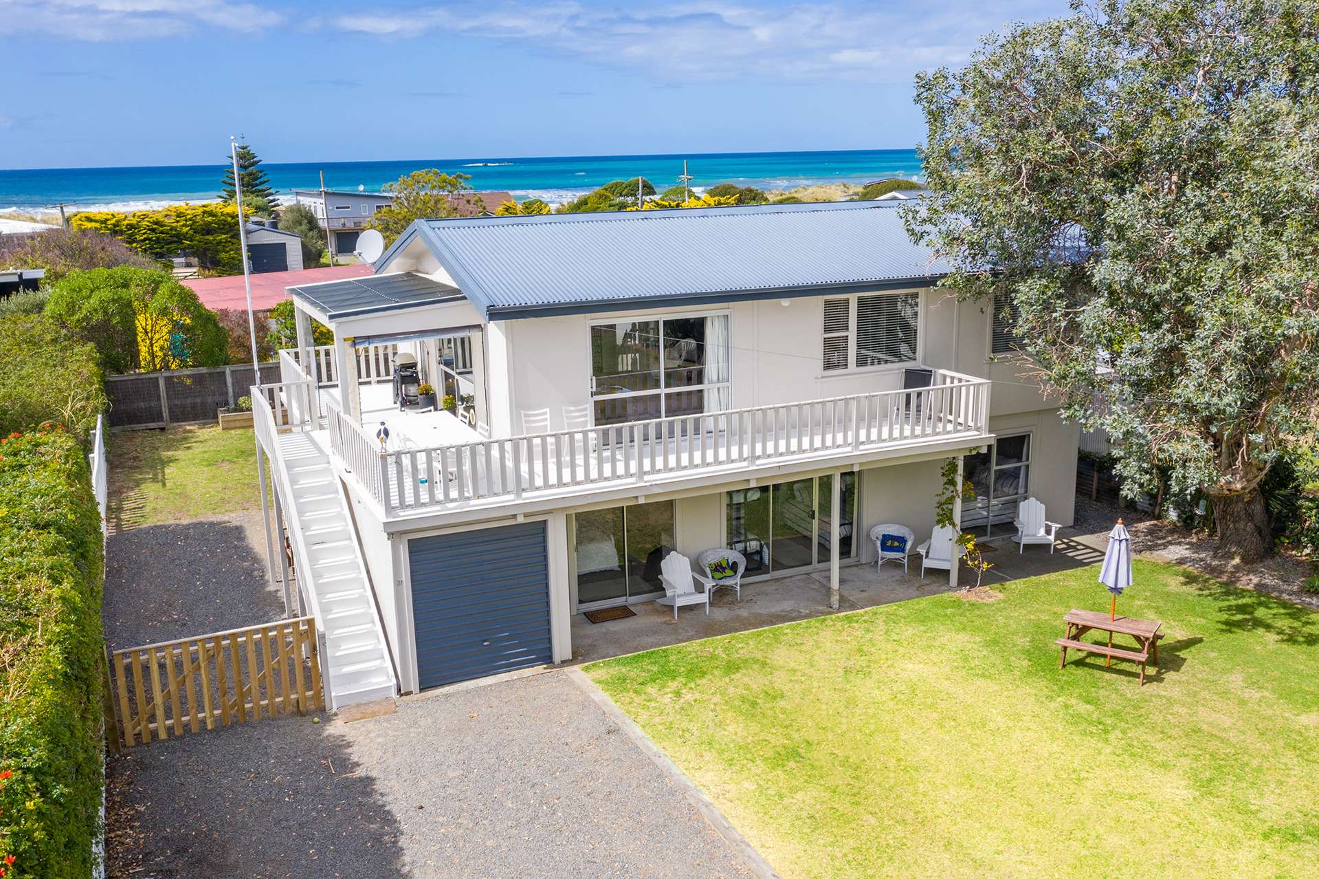 37 Pinedale Crescent Riversdale Beach_0