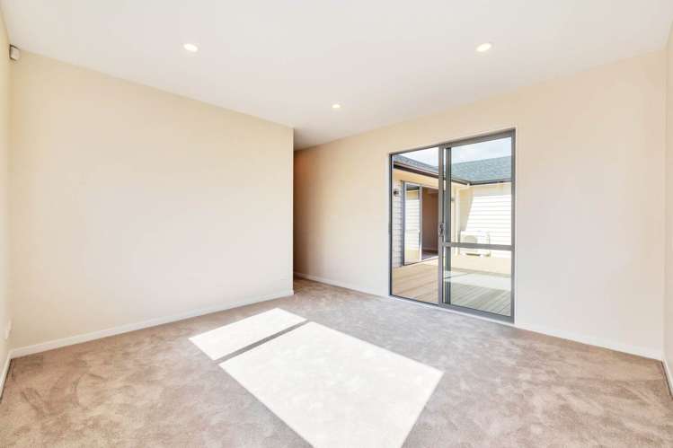 9 Canoe Lane Riverhead_20