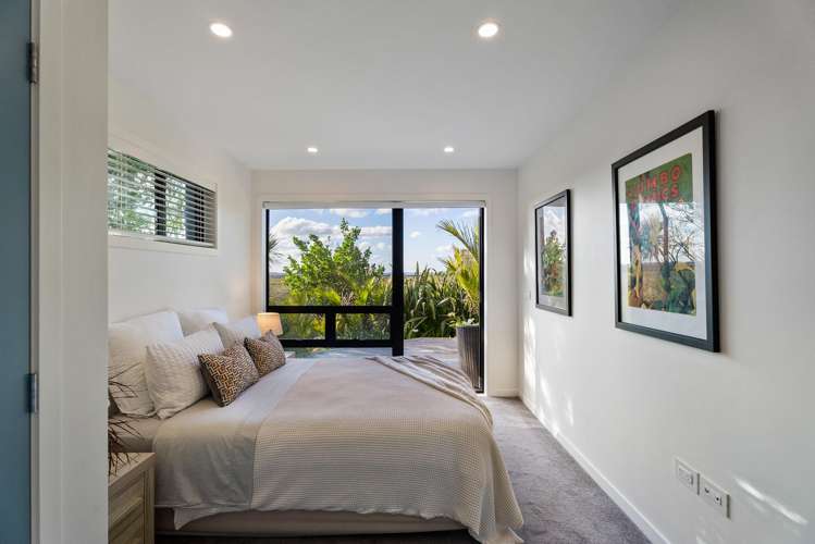 27 Seaside Avenue Waterview_16