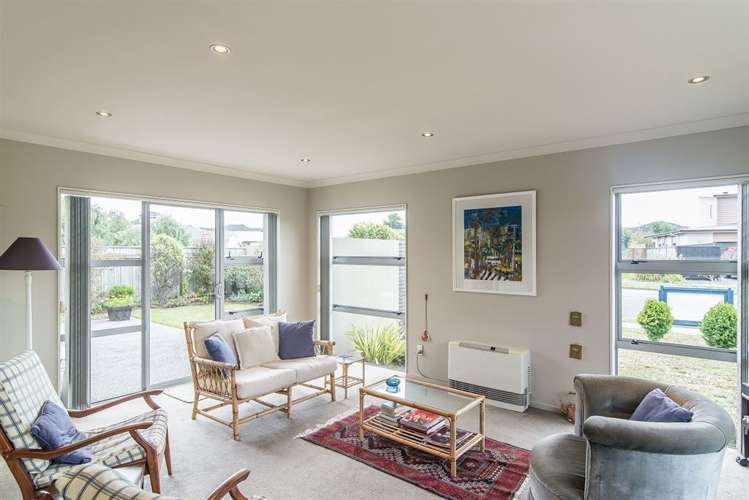 74 The Drive Paraparaumu Beach_7