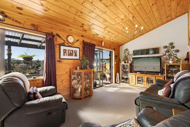 27 Bateleur Close Welcome Bay_5