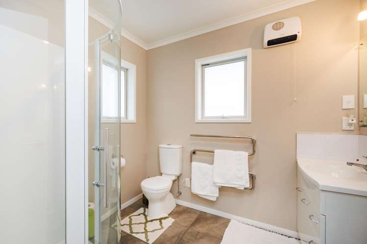 2 Isipho Court Feilding_17