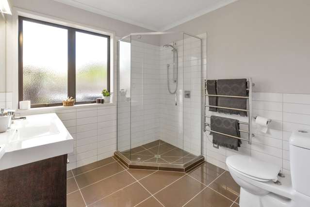 98B Western Hills Drive Kensington_4