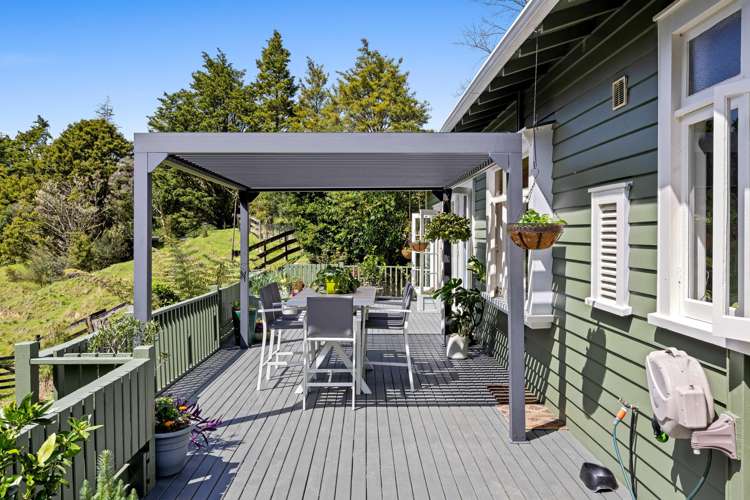 113 Haruru Road Tahekeroa_16