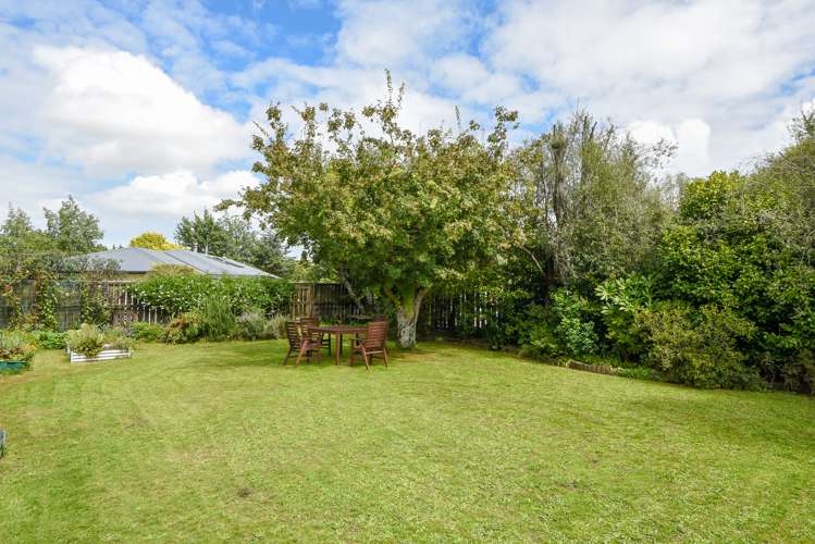 6 Hilton Road Carterton_10