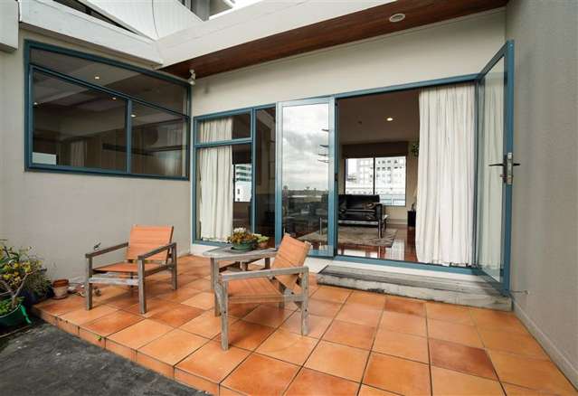 4D2/148 Quay Street 10015_3