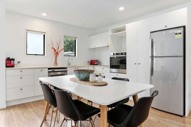 71/21 Hunters Park Drive Three Kings_2