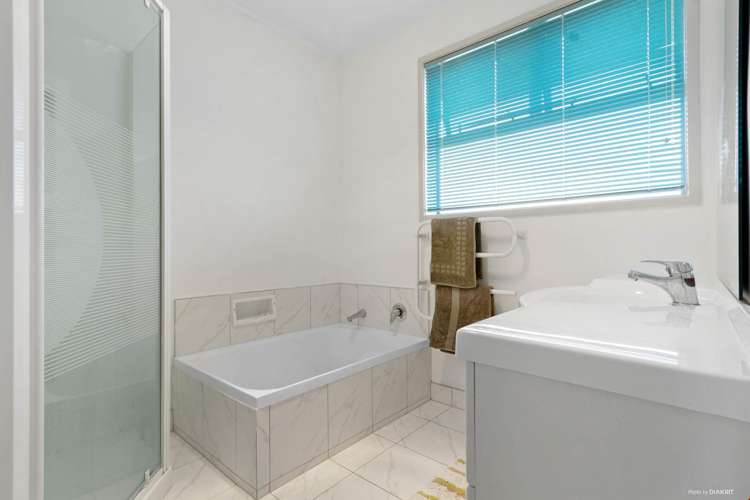 31 Taioma Crescent Te Atatu Peninsula_7