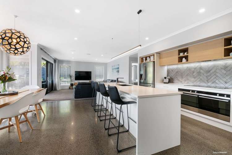 16 Boocock Crescent Orewa_7