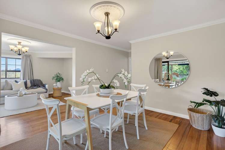 2 Memorial Drive Parahaki_11