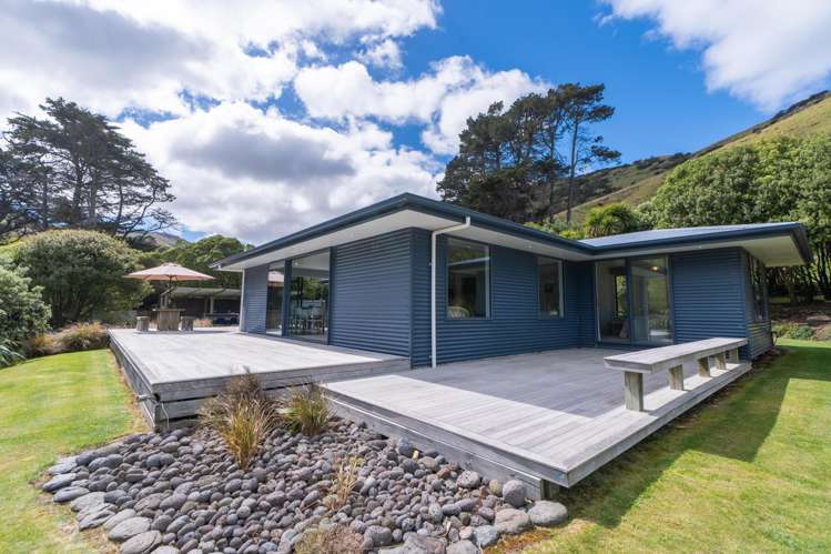 904 Te Oka Bay Road Little River_20