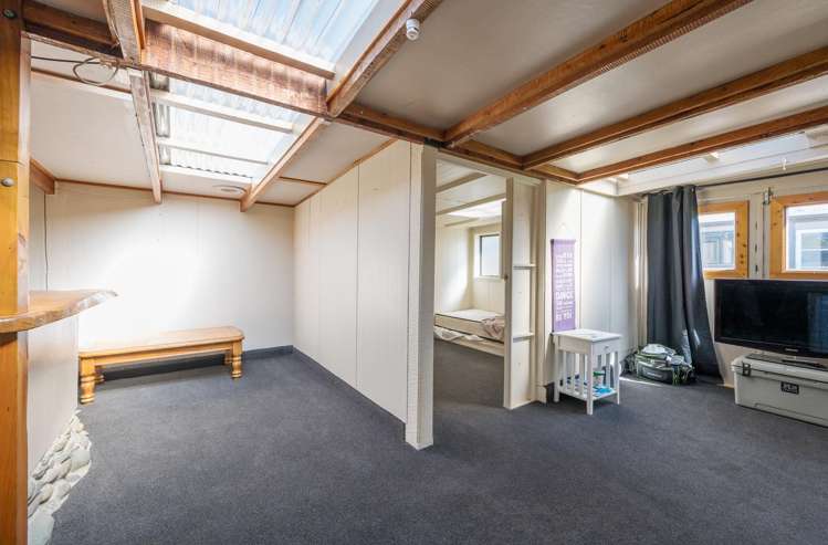 1 Bird Lane Wakefield_20