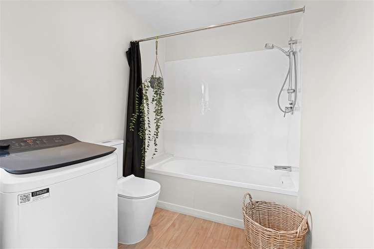 56 Glenfield Crescent Mairehau_16