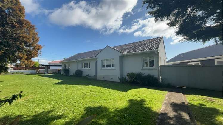 16 Cairnfield Road_0