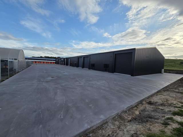 Leasing Now - 800 m2  In One Or Partial